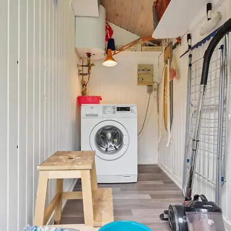 2 Bedroom Beautiful In Herning *