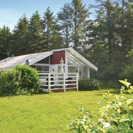 2 Bedroom Beautiful In Herning Holiday home Herning